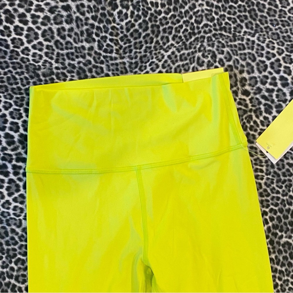 All In Motion Lime Green Leggings Sports Bra Ultra High Rise Everyday Soft NWT - Picture 5 of 15